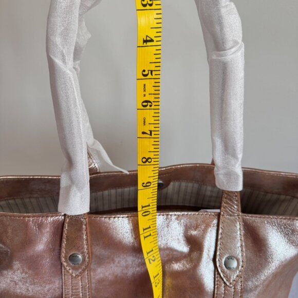 FRYE NWT Melissa Shopper Tote in Silver Multi - Picture 11 of 14